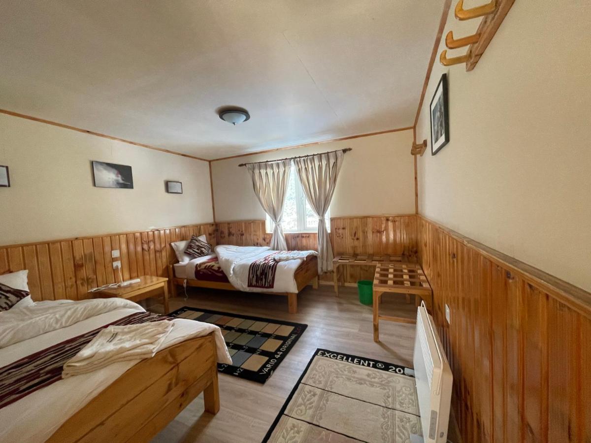 Panorama Lodge And Restaurant Namche Bazar Экстерьер фото