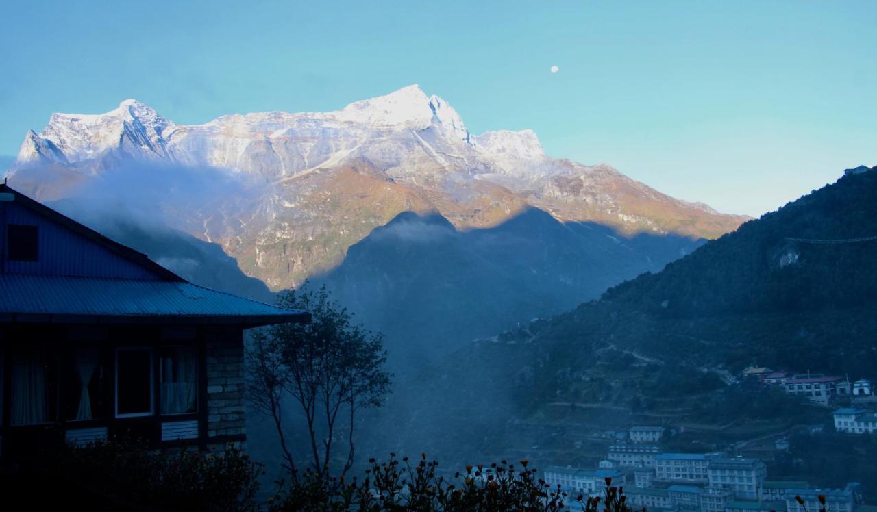 Panorama Lodge And Restaurant Namche Bazar Экстерьер фото